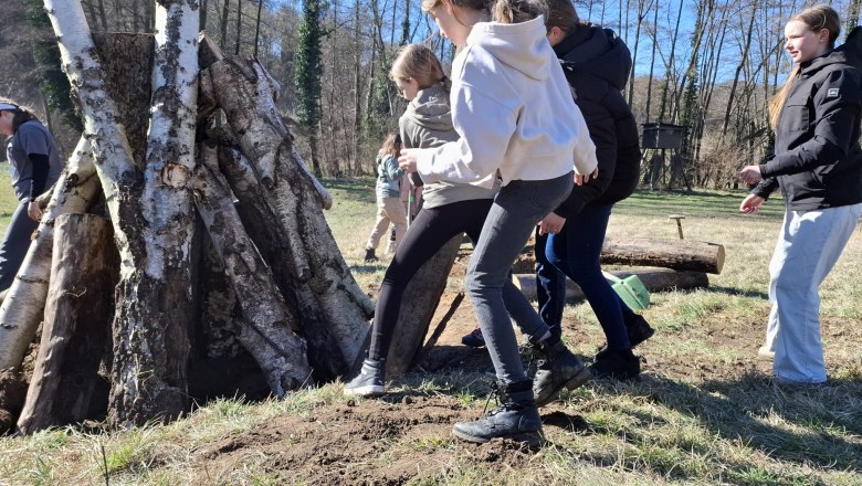 Eine K&auml;ferburg entsteht ...